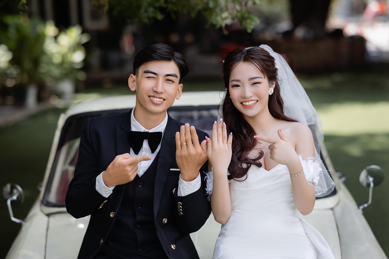 30代女性が結婚相談所とアプリ、どっちを選ぶべきか？