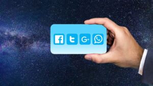 Facebookで友達にバレるマッチングアプリのリスクとは？