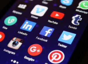 30代後半女性が半年以内に結婚するためのFacebookバレないマッチングアプリのコツは？